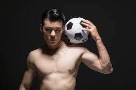 热刺主场获胜，俱乐部状态回升