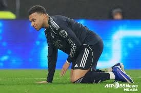 斯潘塞：我们伤病不断但仍取得了12胜12负，没什么好担心的