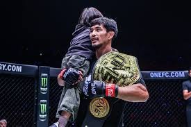 《圣歌》服务器将于1月12日正式关闭 运营七年终迎落幕