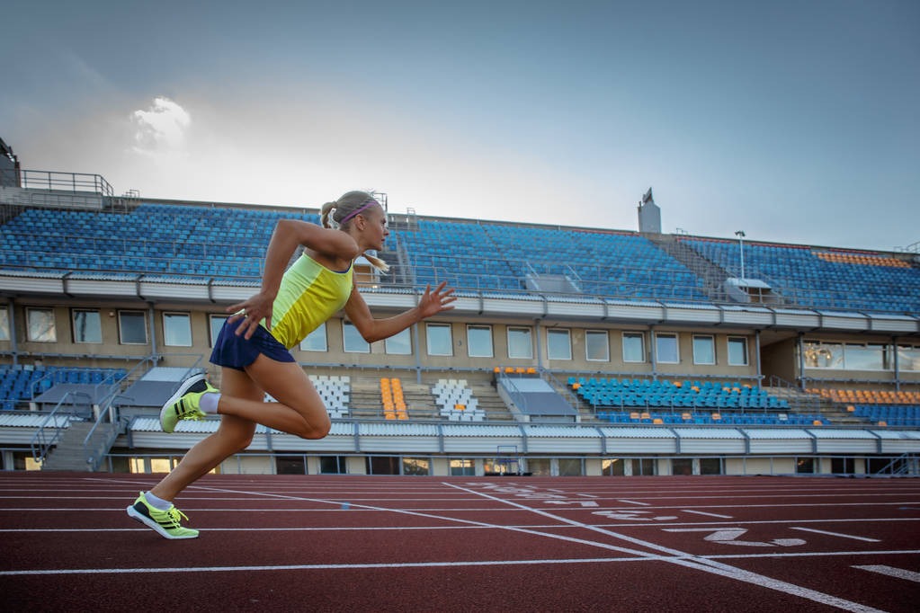 达维多维奇：离开沙特是因为老婆适应不了，家人比金钱更重要