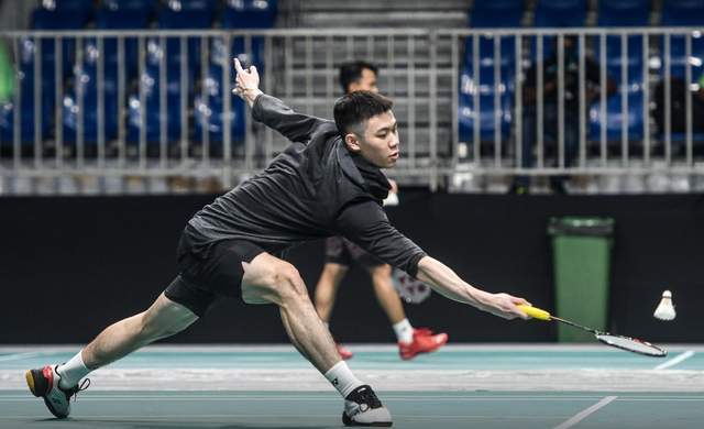 保持冷静 保持冷静